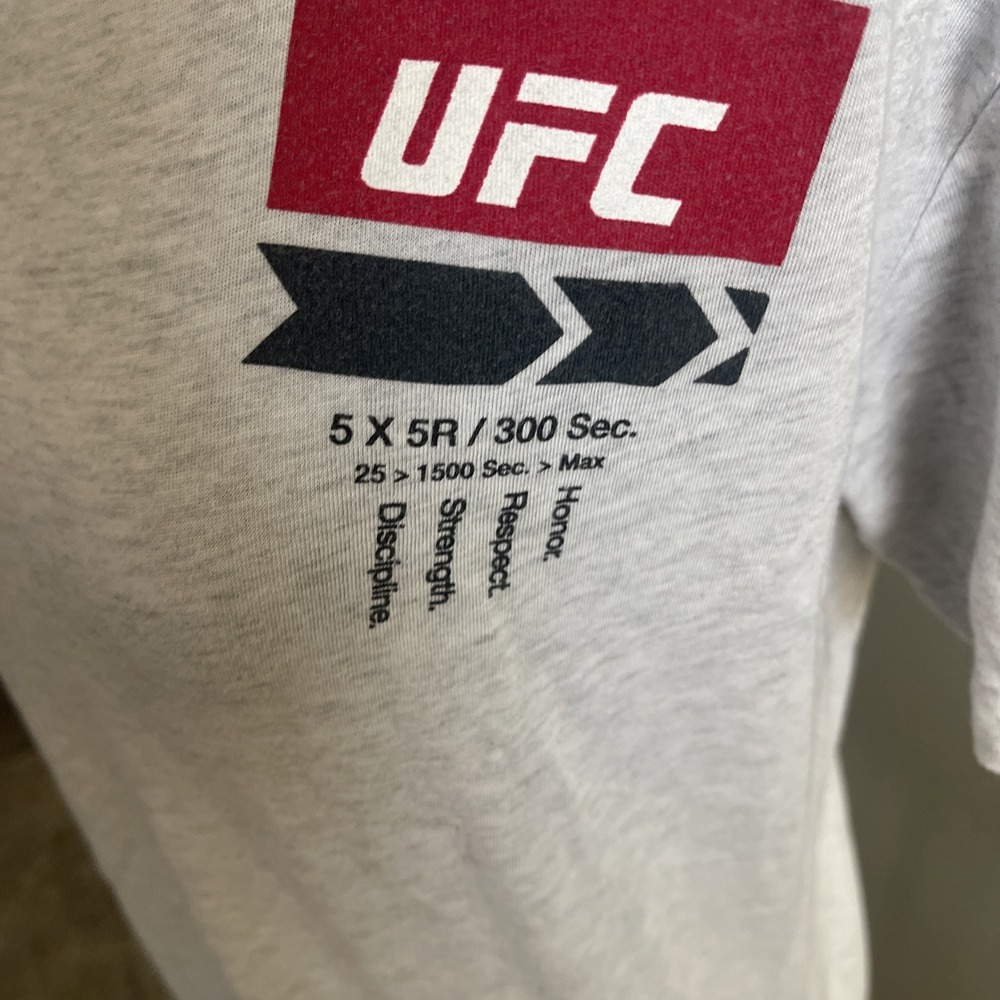 Reebok UFC Men Tshirt Size M Grey - Picture 2 of 11